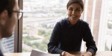 5 Questions Hiring Managers Want You To Ask In An Interview