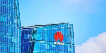 Huawei Replaces US-Sanctioned Software System with New In-House Service