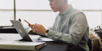 The 3 Best Recruiting Chatbots in 2023