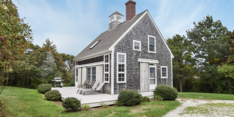 14 Best Cape Cod Airbnbs and Vacation Rentals