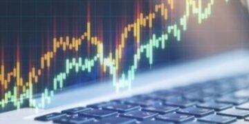 6 Best International Forex Brokers for 2023 • Benzinga