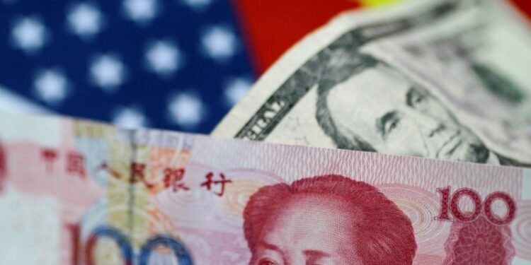Asia FX dips, yuan hits 6-mth low as Chinese economic rebound slows