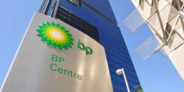 BP Stock Tanked Over 5% Despite Company Beating Q1 2023 Profit Expectations