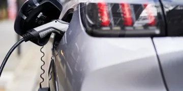 The number of charging points that offer electricity for free has dropped from 5,715 to 3,568. File image