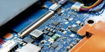 Britain Joins Semiconductor Chips Race, Introduces $1.2B Plan