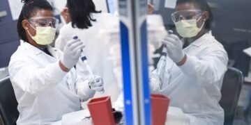 Cash-strapped Novavax urges governments to honour Covid jab deals