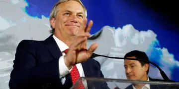 Chile’s rightwingers to lead constitution revamp