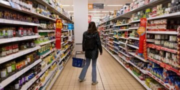 Consumer goods groups face retailers’ resistance over higher prices