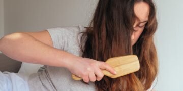 Do Tretinoin & Retinol Really Work For Hair Loss?