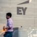 EY US reshuffles leadership following failure of spin-off plan