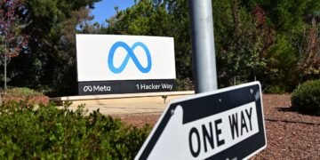 Five ways to mitigate insider risks during layoffs