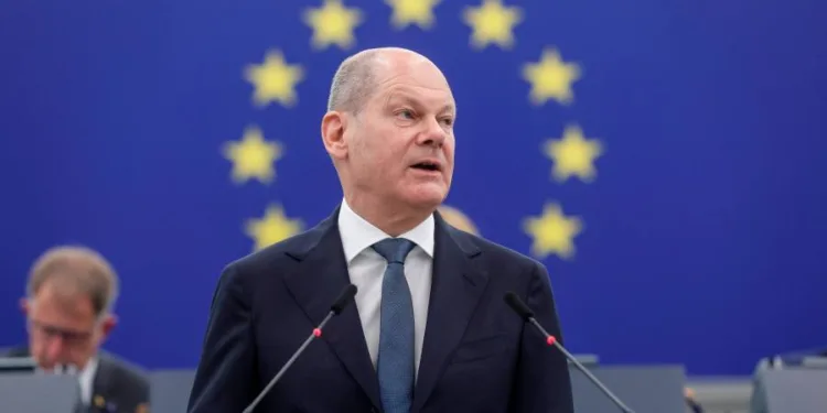 Germany’s Scholz pushes for progress on EU asylum reforms