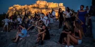 Greece’s ‘greatest turnround’: from junk to investment grade