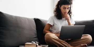 Job Shopper vs. Job Seeker: Which One Are You?