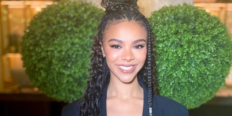 On The Queen Charlotte Cast's Regal Natural Hairstyles