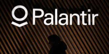 Palantir Earnings Top Estimates. The Stock Soars.