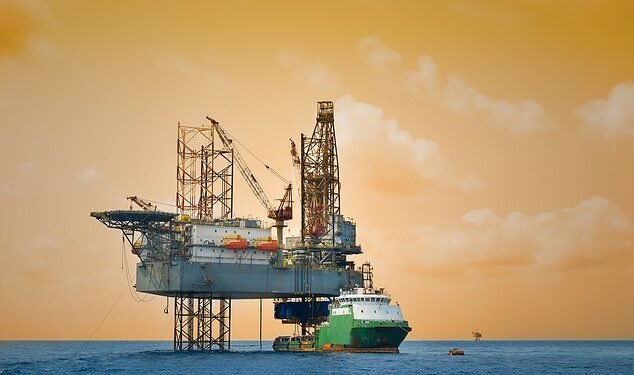 SMALL CAP MOVERS: Irish oil and gas industry shares slump