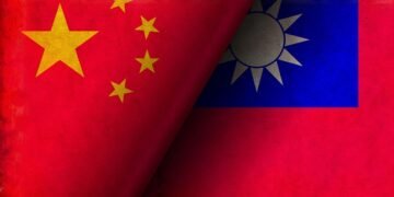 Trojan-Rigged Phishing Attacks Pepper China-Taiwan Conflict