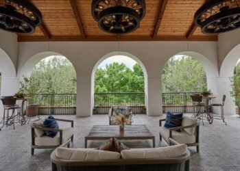 Condé Nast Traveler