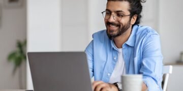 Why "To Whom It May Concern" Doesn't Belong On Cover Letters