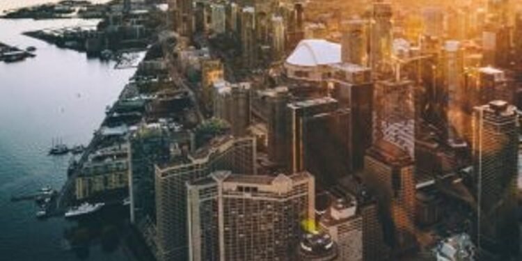 5 Best CFD Brokers in Canada • Benzinga