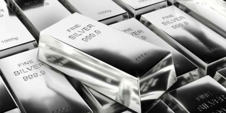 5 Best Silver ETFs • Benzinga