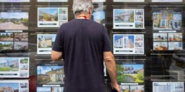 A warning for the smug mortgage bores