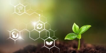 Advisers play a key role in ‘spectacular’ ESG growth says Morningstar