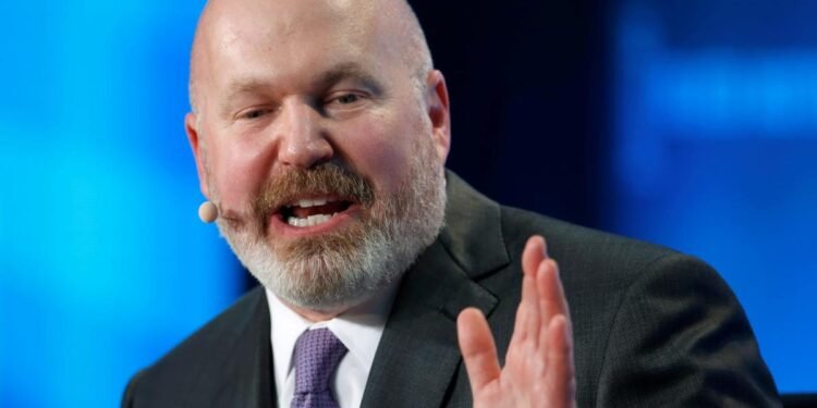 Billionaire investor Cliff Asness talks stocks, recession, Warren Buffett, and commercial real estate in a new interview. Here's the 8 best quotes.