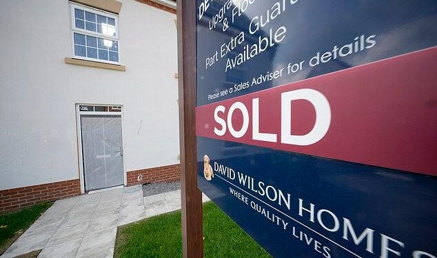 Around 773,000 mortgage-holders currently have a standard variable rate (SVR) deal