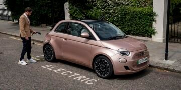 Fiat's desperate bid to shift more electric cars: The Italian brand has launched its own version of the Government's now-defunct Plug-in Car Grant. It is offering big discounts on new EVs