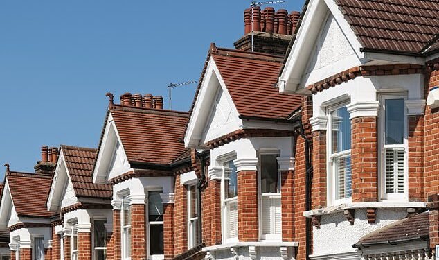 On the slide: Property website Rightmove flagged that the average asking price from new sellers dipped by £82 this month to £372,812