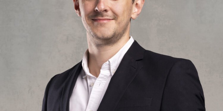 Is it just me who dreads networking events?