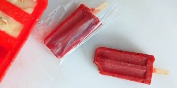 Make Perfect Popsicles With Guar Gum