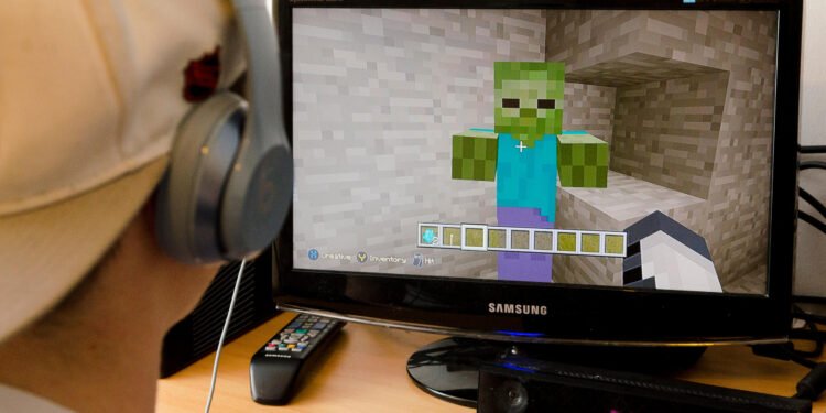 Minecraft Malware Spreading Through Mods, Plug-ins