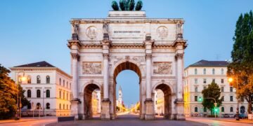 Condé Nast Traveler