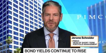 Stocks Rise, Dollar Falls as Risk Tone Improves: Markets Wrap