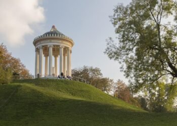 Condé Nast Traveler