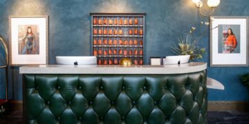 Condé Nast Traveler