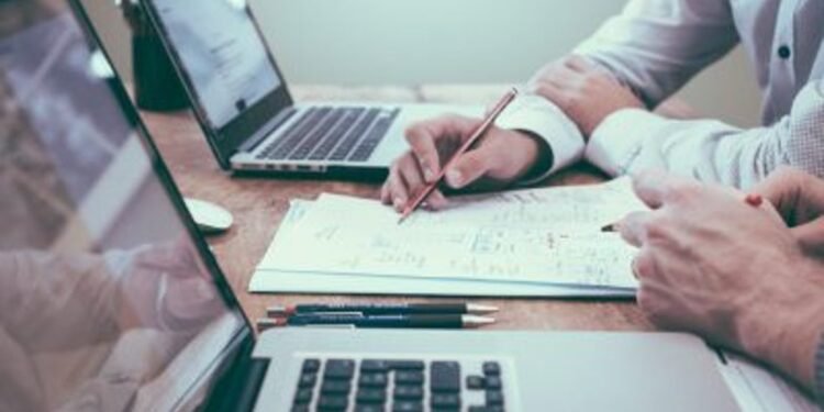 What's the Difference? • Benzinga