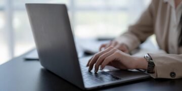 When to Use a 'Functional' Resume Instead of a Traditional One