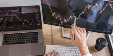 11 Ways To Avoid Losing Money Trading Forex • Benzinga