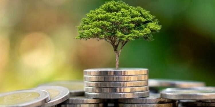 7 Best Ways to Invest $100k for Maximum Returns • Benzinga