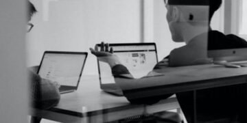 Benefits and Drawbacks of Investing in ETFs