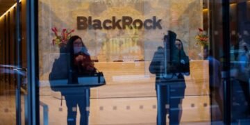 BlackRock predicts ‘trillions’ in fixed income investment as profits rise