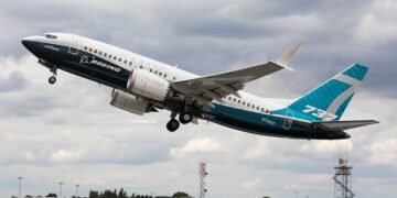 Boeing Stock: Dow Giant Rises With Earnings On Deck. Dow Giant To Update On 737 Max, 787 Dreamliner After Delays.