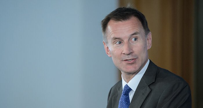 Chancellor calls for consolidation of DB schemes