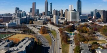 Crowdfunded Real Estate Deals Unravel as Investor Funds Vanish