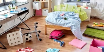 Help Your Kid Clean Their Room With the 'Mountain Method'