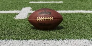 Top 6 Ways to Invest in Football